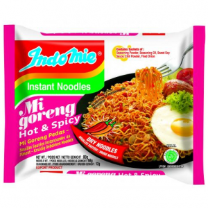 Indomie Mi goreng pedas hot & spicy dry noodle