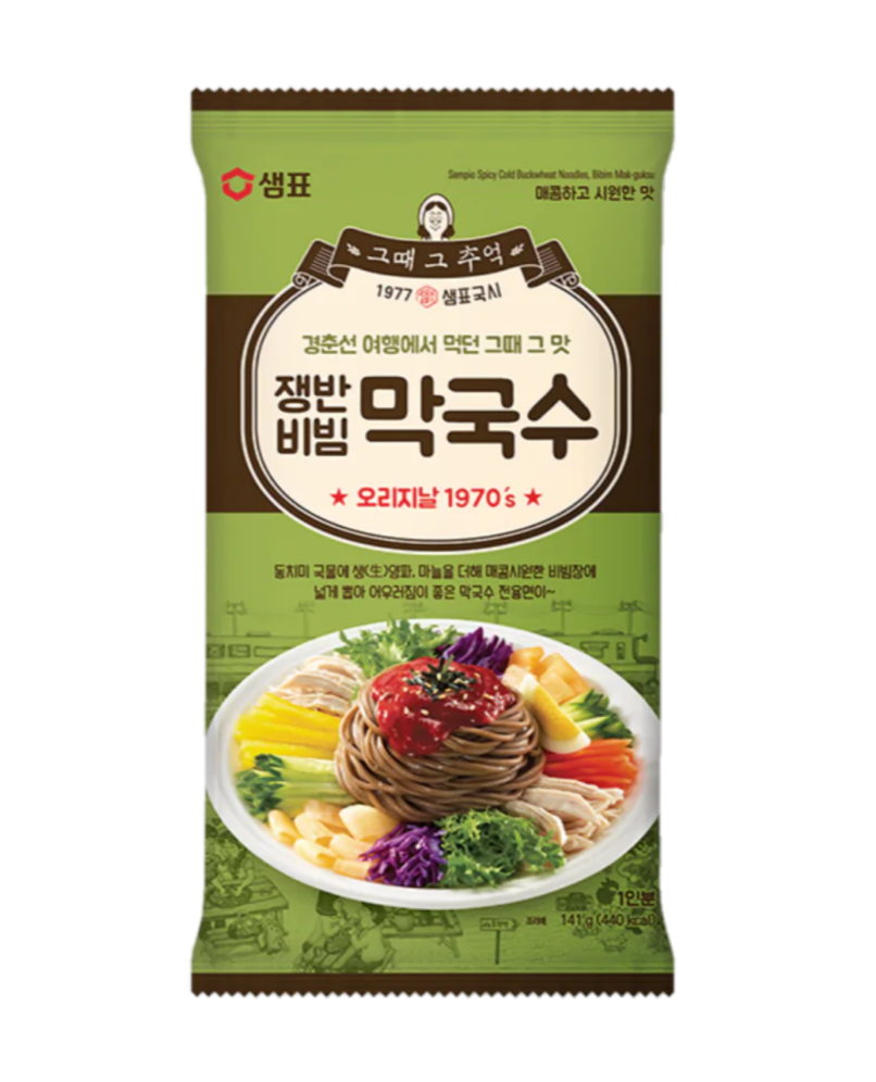 Sempio  Spicy cold buckwheat noodles (샘표 그때그추억 쟁반비빔 막국수)