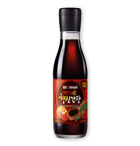 Sempio Spicy seasoned soy sauce for stir-fry